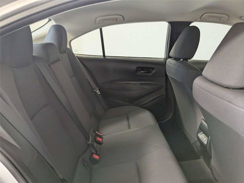 Used 2023 Toyota Corolla LE image 28