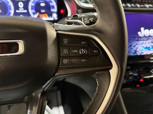 Used 2023 Jeep Grand Cherokee L Laredo w/ Luxury Tech Group I image 19