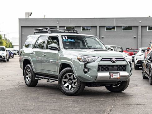 Used 2023 Toyota 4Runner TRD Off-Road Premium w/ Off Road Premium Plus Package AWD/4WD image 5