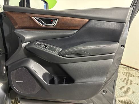 Used 2023 Subaru Ascent Touring image 32