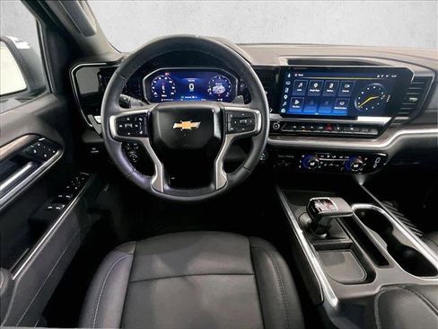 Used 2026 Chevrolet Silverado 1500 LTZ w/ LTZ Convenience Package II RWD image 7
