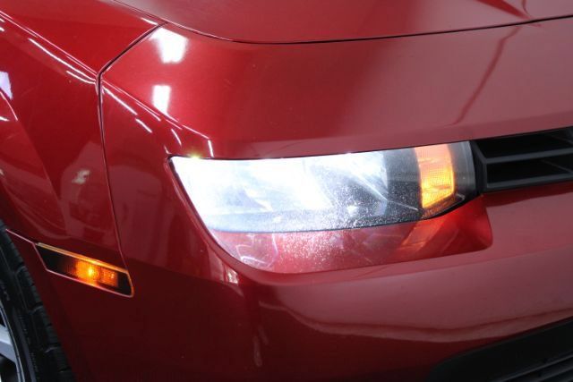 Used 2015 Chevrolet Camaro LT RWD image 26