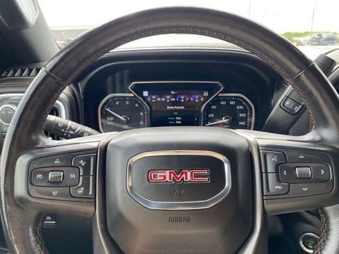 Used 2021 GMC Sierra 1500 AT4 w/ AT4 Premium Package AWD/4WD image 15