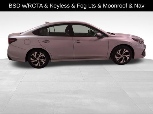 Used 2024 Subaru Legacy Premium image 4