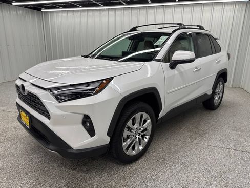 Used 2025 Toyota RAV4 Limited FWD image 3