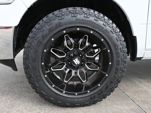 Used 2019 RAM 1500 Lone Star image 24