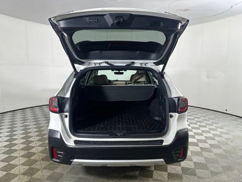 Used 2021 Subaru Outback Limited AWD/4WD image 9