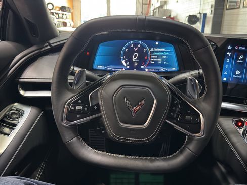 Used 2024 Chevrolet Corvette Stingray Premium Cpe w/ Z51 Performance Package RWD image 15