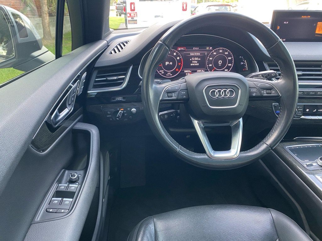 Used 2018 Audi Q7 3.0T Prestige AWD/4WD image 24