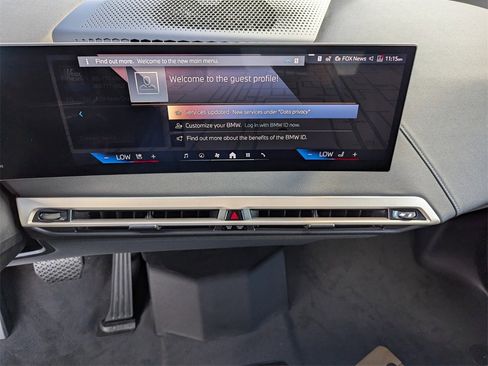 New 2026 BMW iX xDrive45 w/ Premium Package image 15