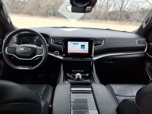 Used 2022 Jeep Wagoneer Series I w/ Convenience Group I image 8