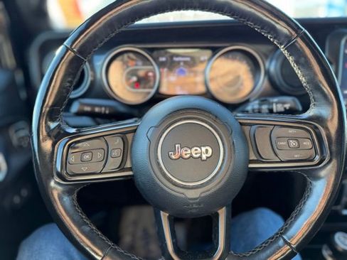Used 2021 Jeep Wrangler Unlimited Sport AWD/4WD image 13