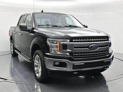 Used 2020 Ford F150 XLT w/ Equipment Group 302A Luxury AWD/4WD image 3