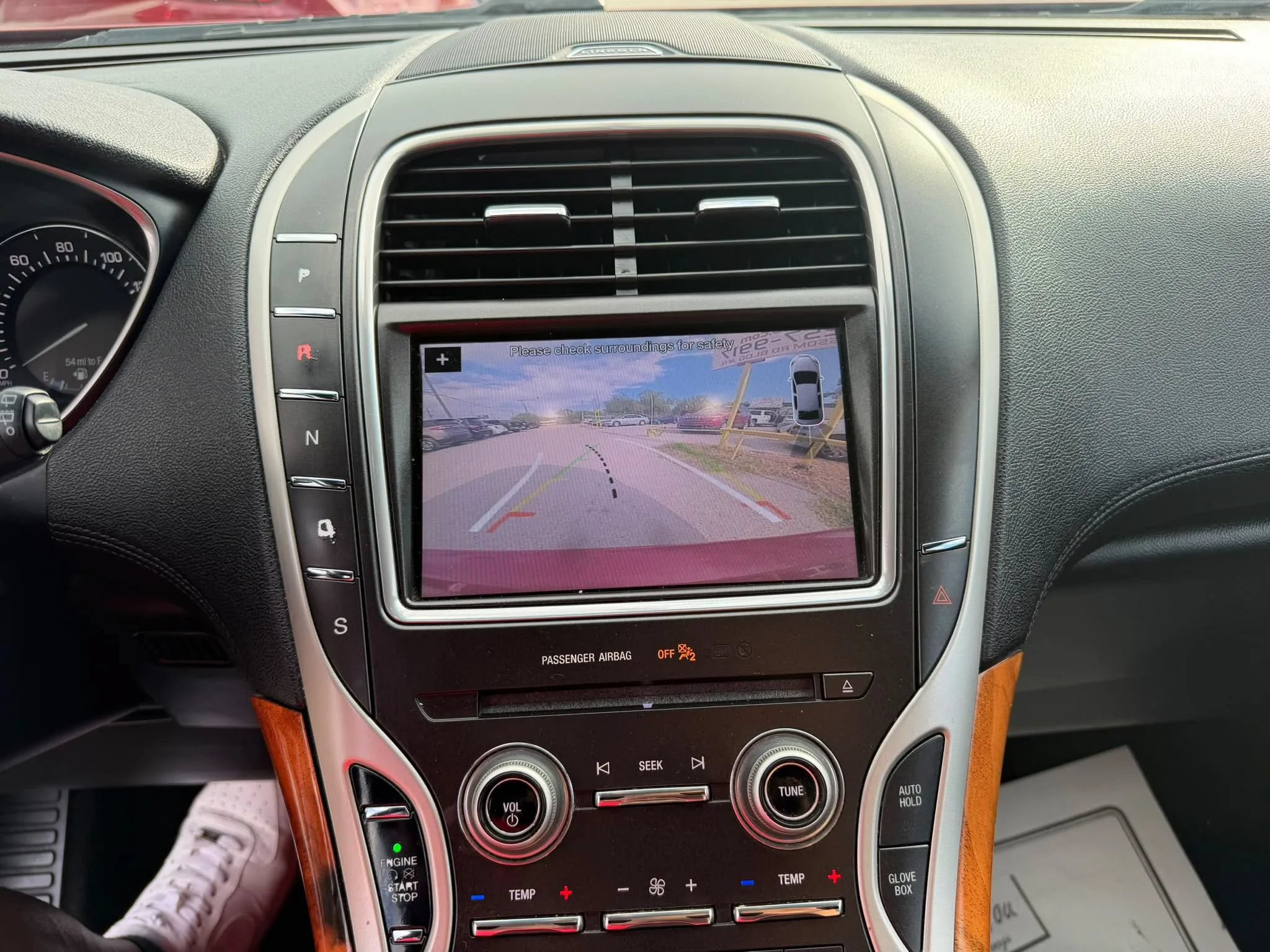 Used 2017 Lincoln MKX Select w/ Select Plus Package FWD image 10