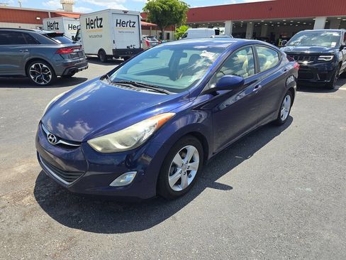 Used 2013 Hyundai Elantra GLS w/ Preferred Pkg FWD image 7