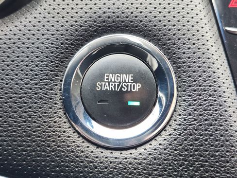 Used 2018 Cadillac XTS Premium Luxury image 25