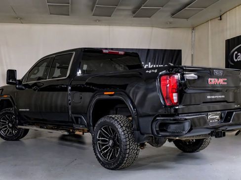 Used 2023 GMC Sierra 2500 SLE w/ SLE Value Package; image 11