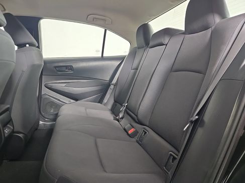 Used 2023 Toyota Corolla LE FWD image 12
