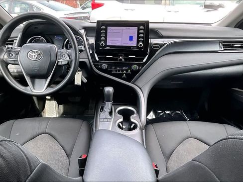 Used 2024 Toyota Camry LE image 16