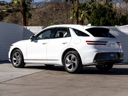 Used 2026 Genesis GV70 2.5T AWD/4WD image 6
