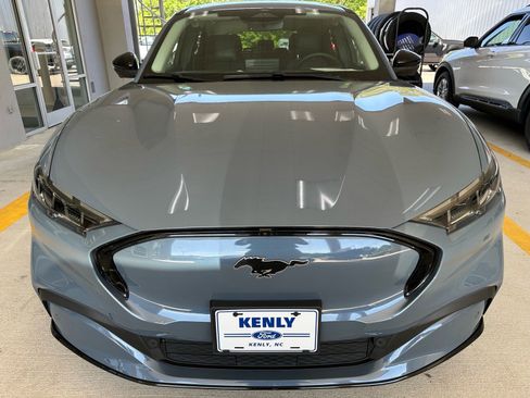 Used 2024 Ford Mustang Mach-E Premium image 8