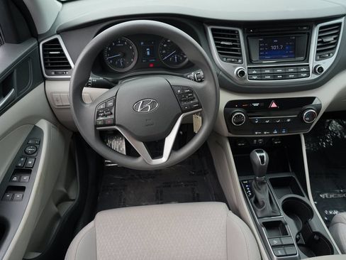 Used 2018 Hyundai Tucson SE AWD/4WD image 20