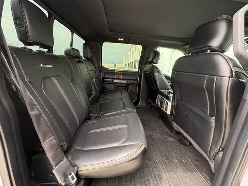 Used 2016 Ford F150 Platinum w/ Equipment Group 701A Luxury AWD/4WD image 19