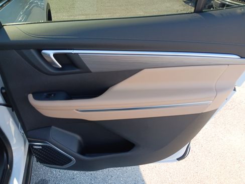 New 2026 Buick Enclave Preferred image 16