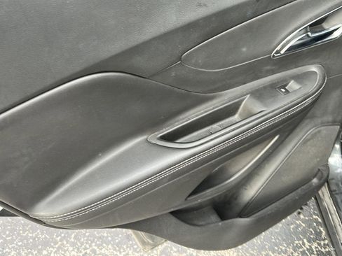 Used 2016 Buick Encore SUV image 12