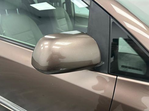 Used 2018 Toyota Sienna XLE w/ XLE Navigation Package image 15