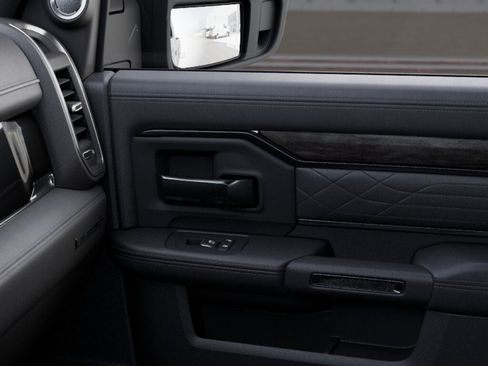New 2026 RAM 2500 Limited AWD/4WD image 25