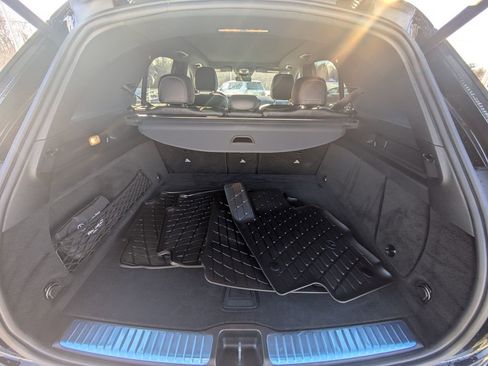 Used 2024 Mercedes-Benz GLE 350 4MATIC image 25