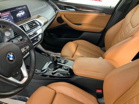 Used 2021 BMW X3 xDrive30i w/ Premium Package image 12