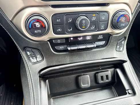 Used 2017 GMC Yukon Denali w/ Open Road Package image 30