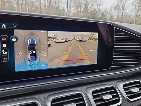 New 2026 Mercedes-Benz GLS 63 AMG 4MATIC image 11