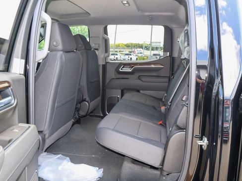 New 2026 GMC Sierra 1500 Elevation w/ Elevation Select Package AWD/4WD image 9