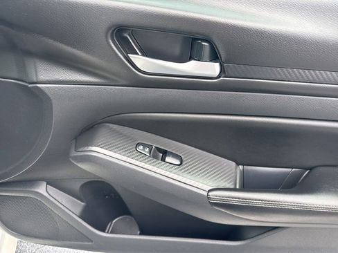 Certified 2024 Nissan Altima 2.5 SV image 17