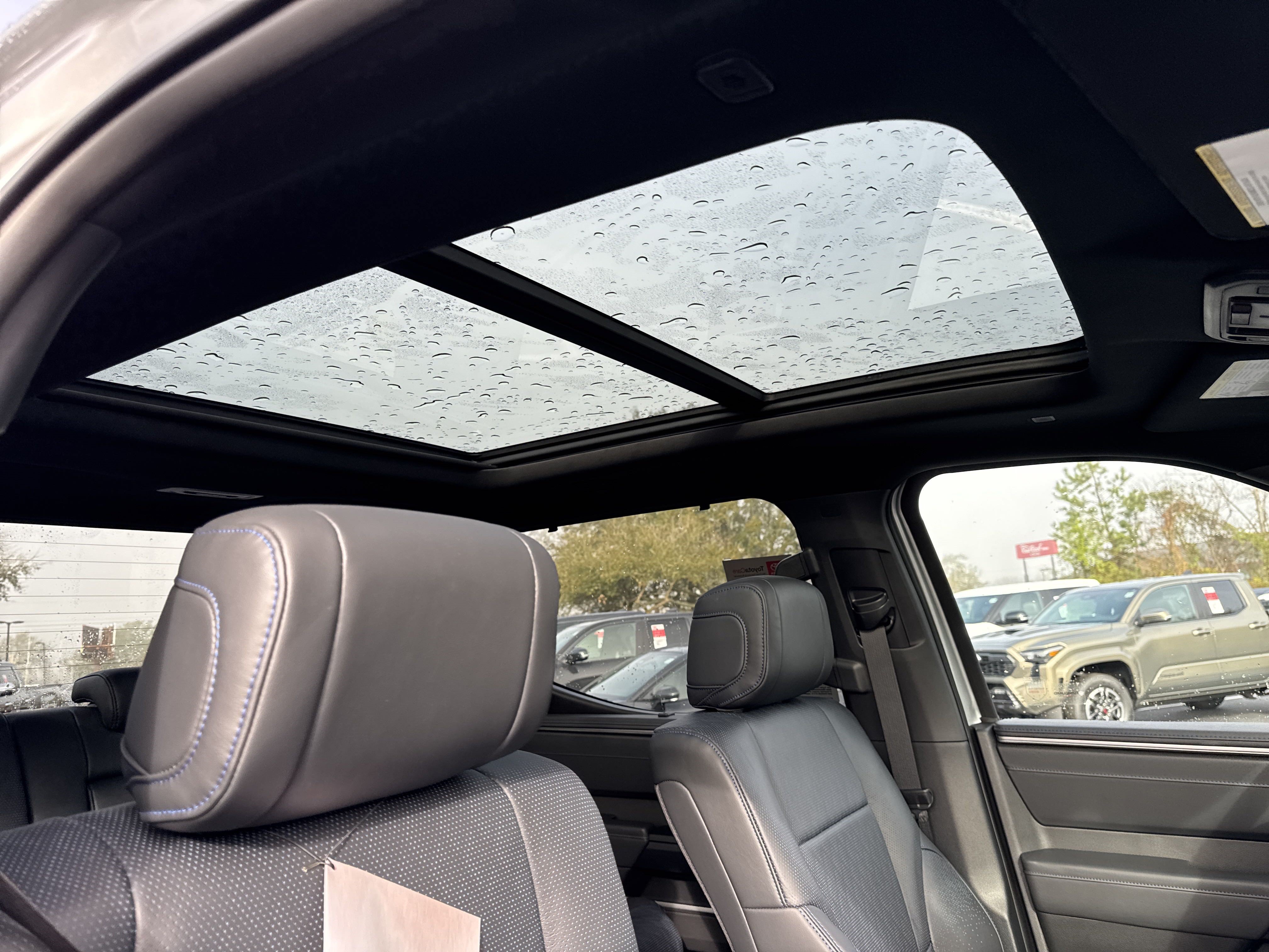 New 2025 Toyota Tundra Platinum AWD/4WD image 37