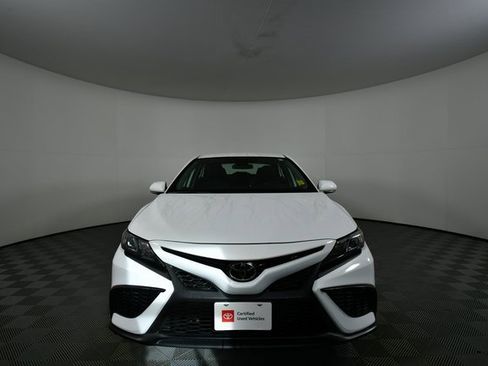 Used 2023 Toyota Camry SE image 7