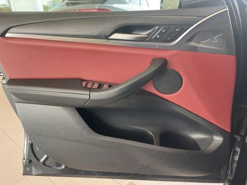 Used 2024 BMW X3 xDrive30i w/ Premium Package image 10