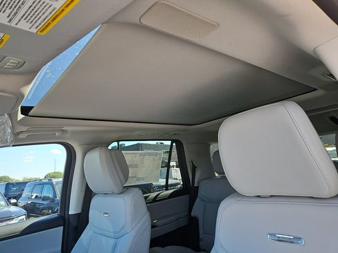 New 2027 Ford Expedition Platinum w/ Driver's Package RWD image 22
