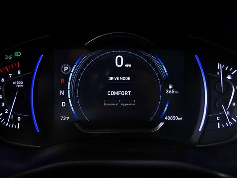 Used 2020 Hyundai Santa Fe Limited image 25