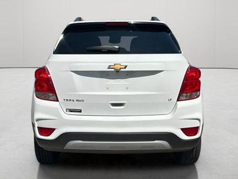 Used 2018 Chevrolet Trax LT w/ LT Convenience Package AWD/4WD image 5