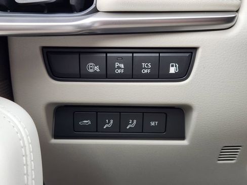 New 2026 MAZDA CX-90 Plug-In Hybrid w/ Premium Plus AWD/4WD image 16