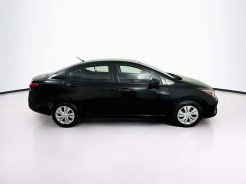 Used 2025 Nissan Versa S FWD image 10