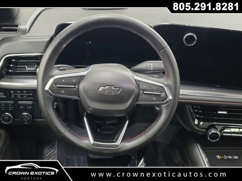 Used 2025 Chevrolet Suburban RST w/ Sun And Tow Package image 18