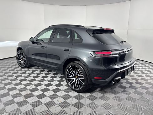 Used 2026 Porsche Cayenne image 3
