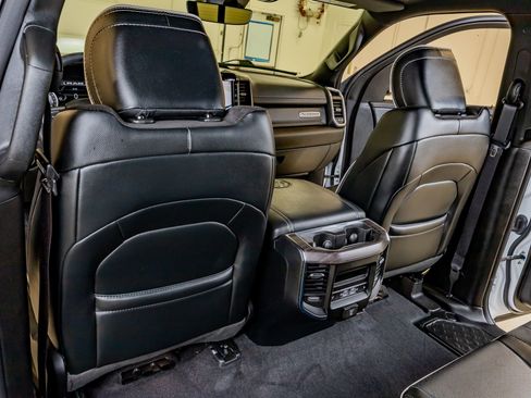 Used 2025 RAM 1500 Laramie w/ Laramie Southwest Edition AWD/4WD image 34