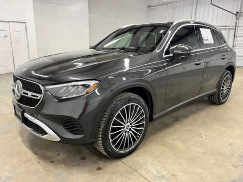 Certified 2026 Mercedes-Benz GLC 300 GLC 300 image 4