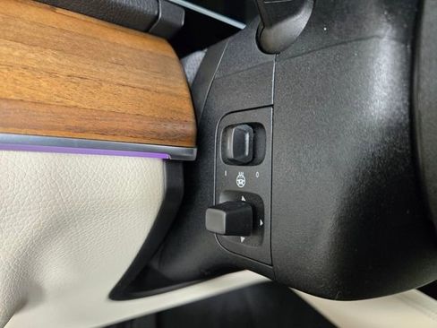 Certified 2022 Mercedes-Benz GLE 350 GLE 350 w/ Premium Package image 25